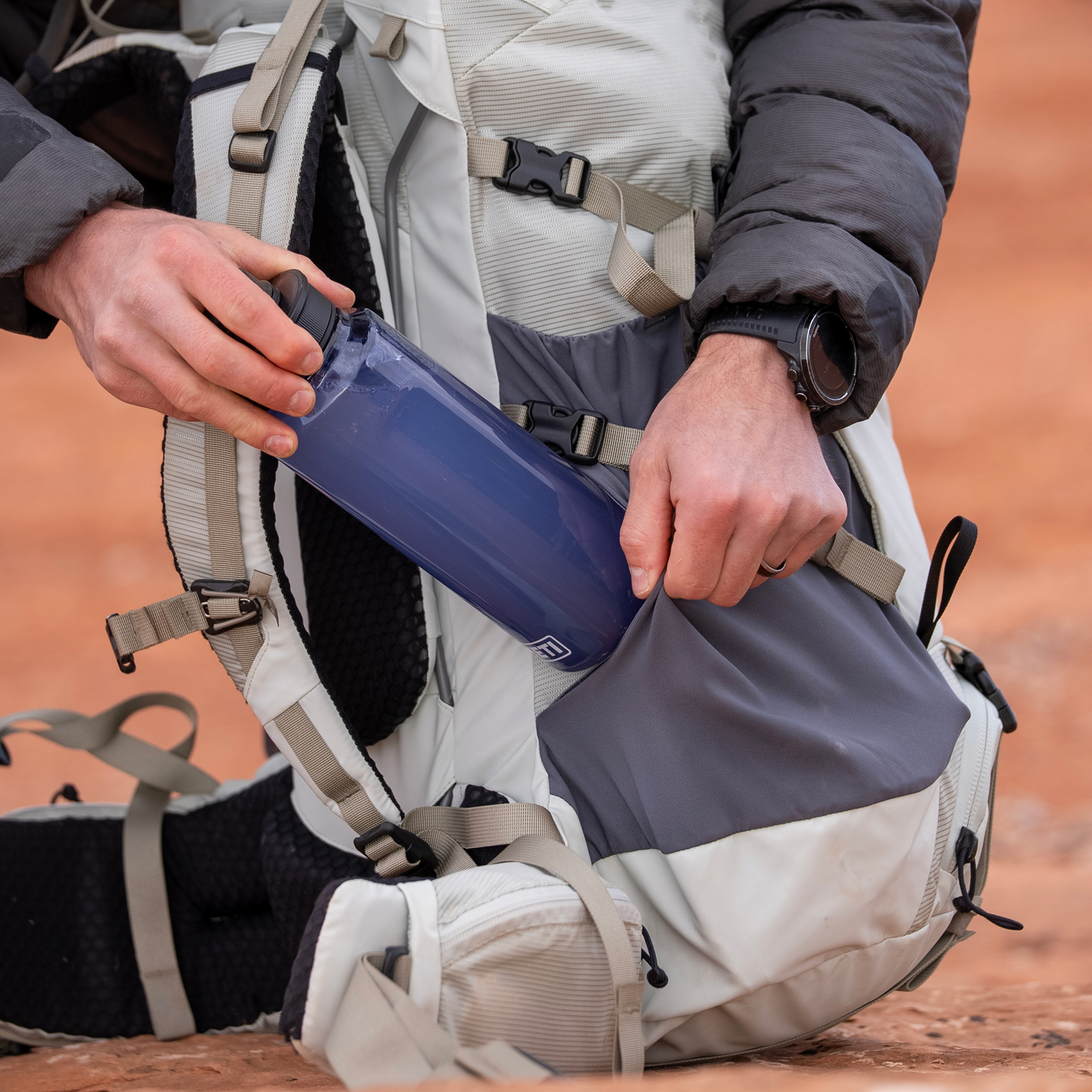 Skala™ 60L Men's Hiking Pack - Image 11