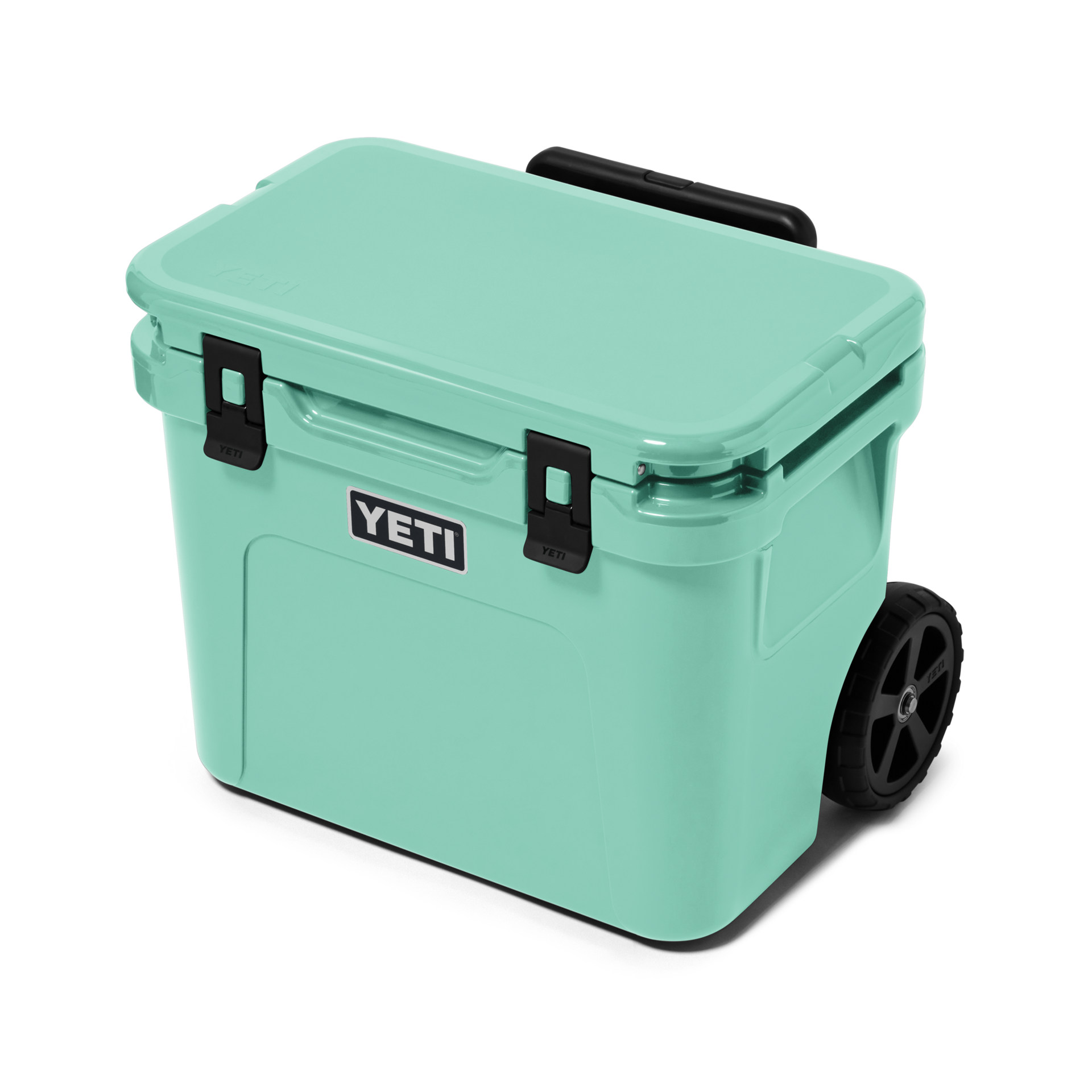 Roadie® 32 Wheeled Cooler - Image 4