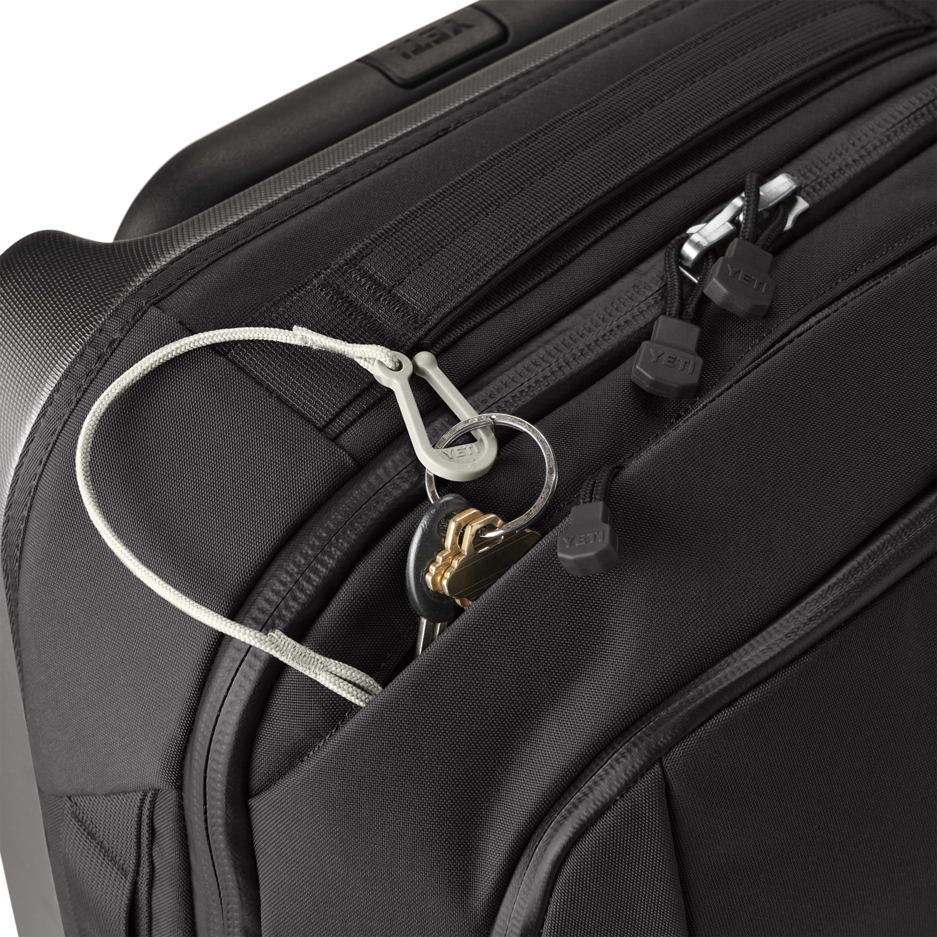 Crossroads® 35L/22" Carry-On Luggage - Image 7