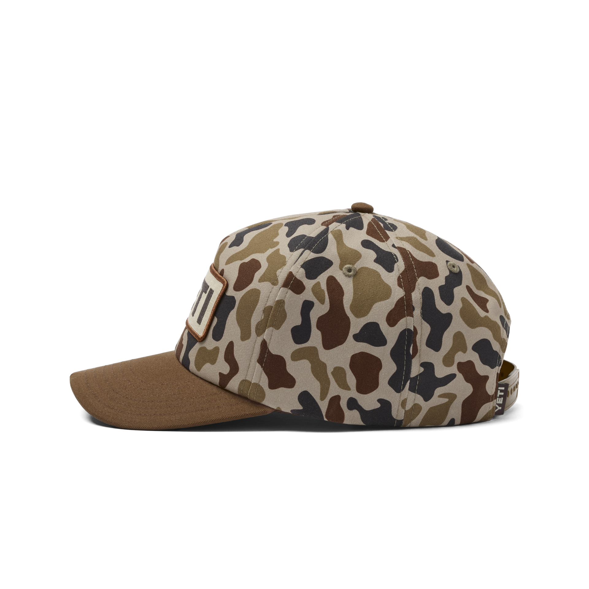 W-230139_site_studio_2H24_Fall_Apparel_HATS_YETI-Logo-Camo-WFB-Snpbck_Camo_ANGLE-3_293_Primary_B_2400x2400