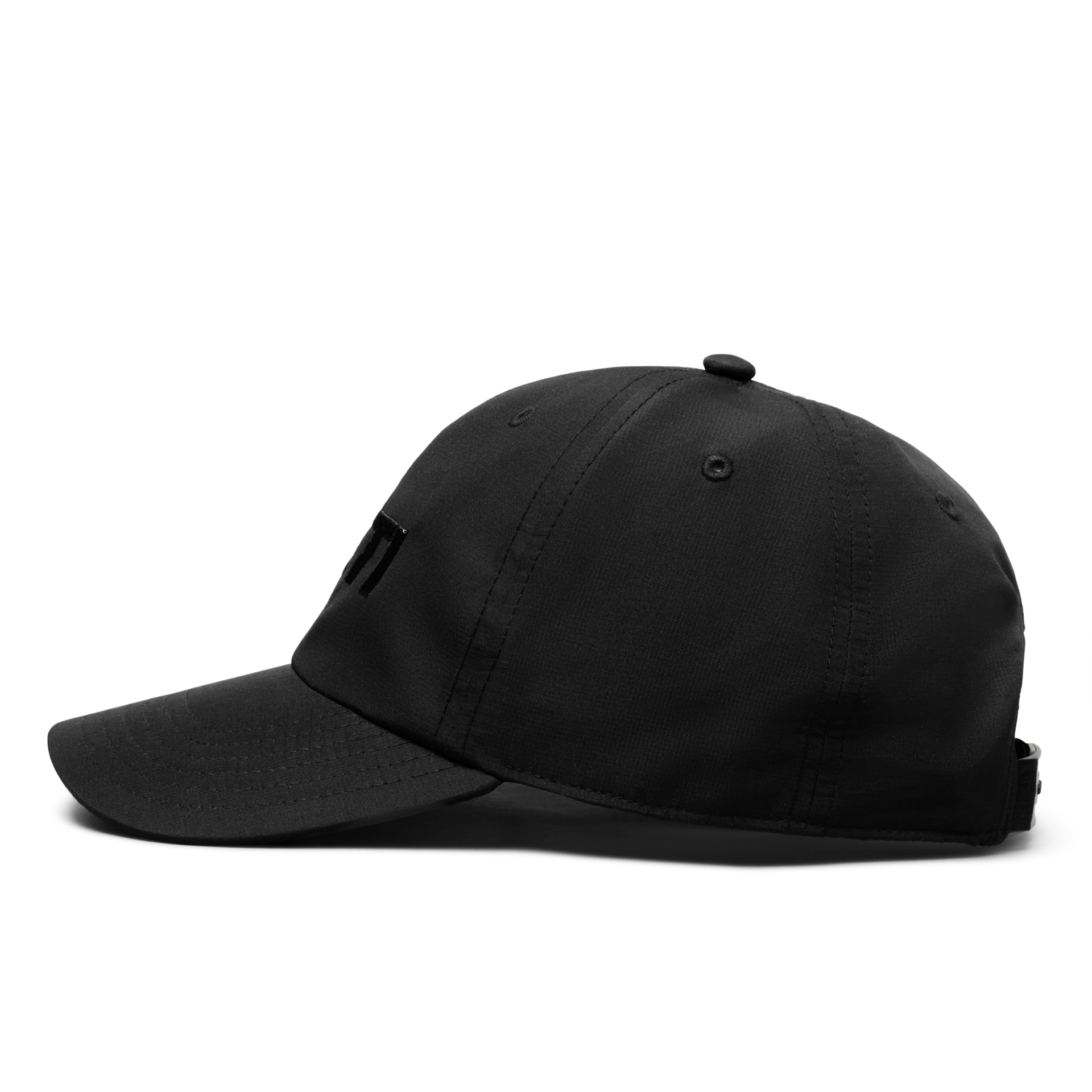W-site_studio_1H24_Spring_Apparel_M_Hat_YETI_Baseball_Cap_Black_SIDE_749_Primary_B_2400x2400